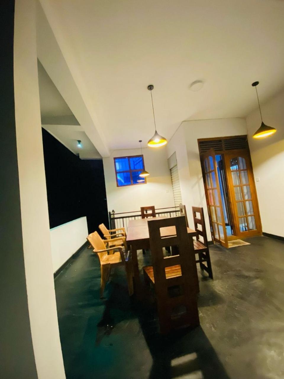 Silverline Guest House Anurâdhapura Extérieur photo
